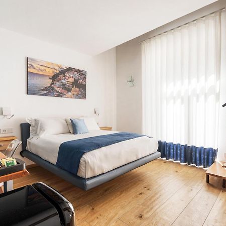 Yourhome - Lidia Rooms & Suites ซอร์เรนโต ภายนอก รูปภาพ