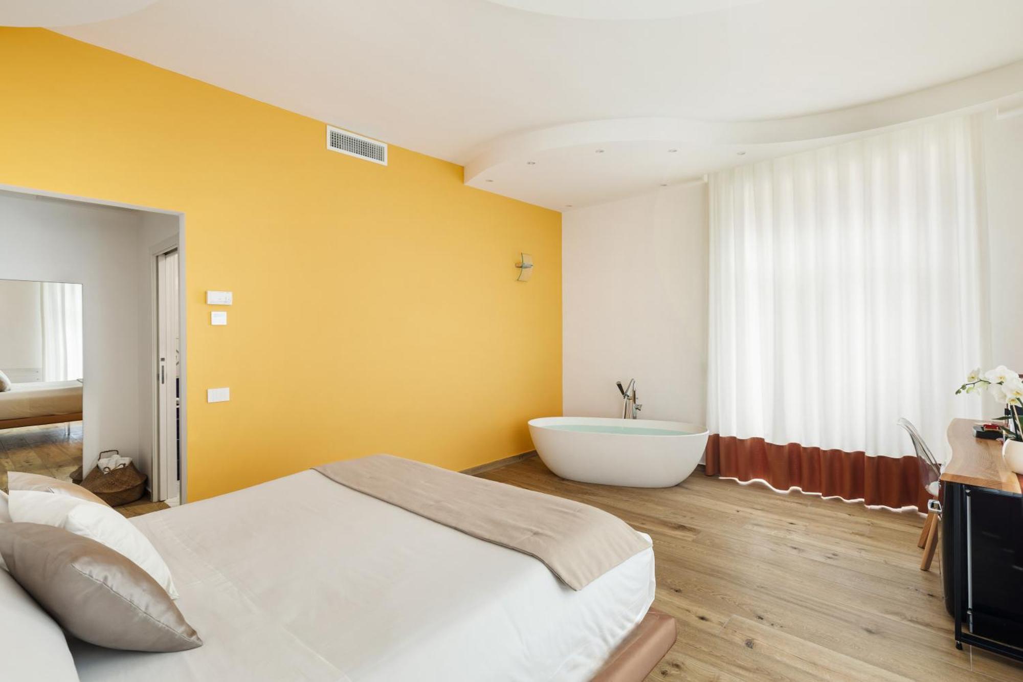 Yourhome - Lidia Rooms & Suites ซอร์เรนโต ภายนอก รูปภาพ