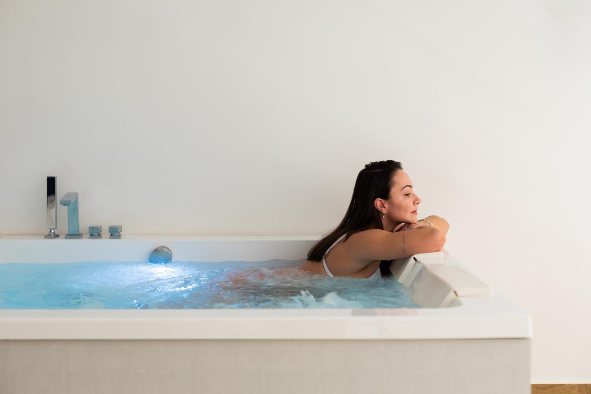 Yourhome - Lidia Rooms & Suites ซอร์เรนโต ภายนอก รูปภาพ